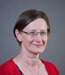 Photo of Professor Sarah Hamilton