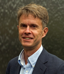 Photo of Professor Andrew McRae