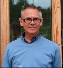 Photo of Professor Stephen Mitchell