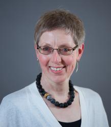 Photo of Professor Ricarda Schmidt